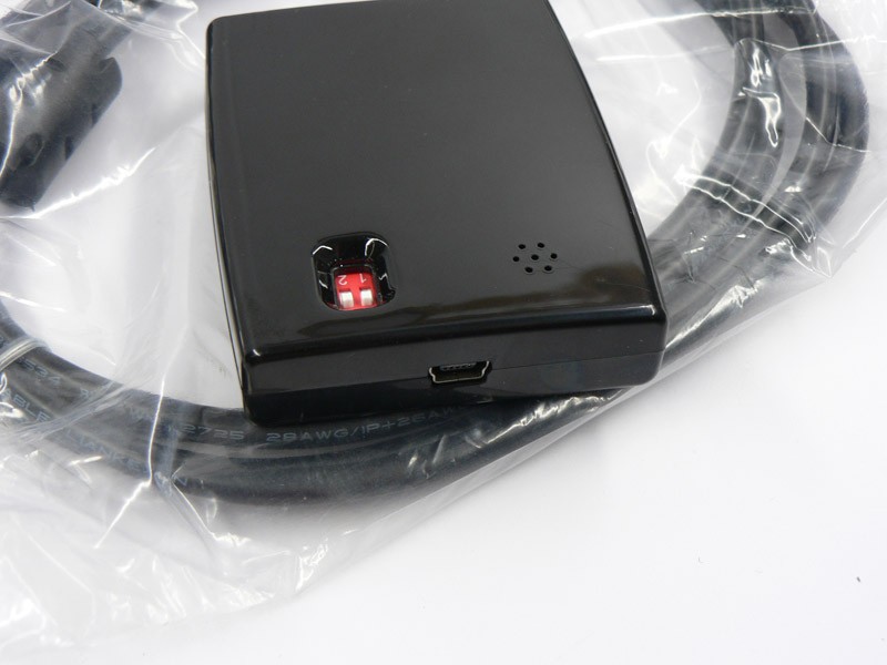 SL040A - "plug&play" RFID čtečka