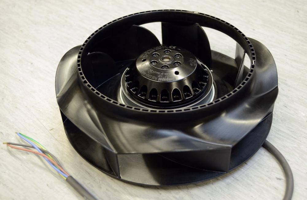 Fans with radically reduced noise and consumption
